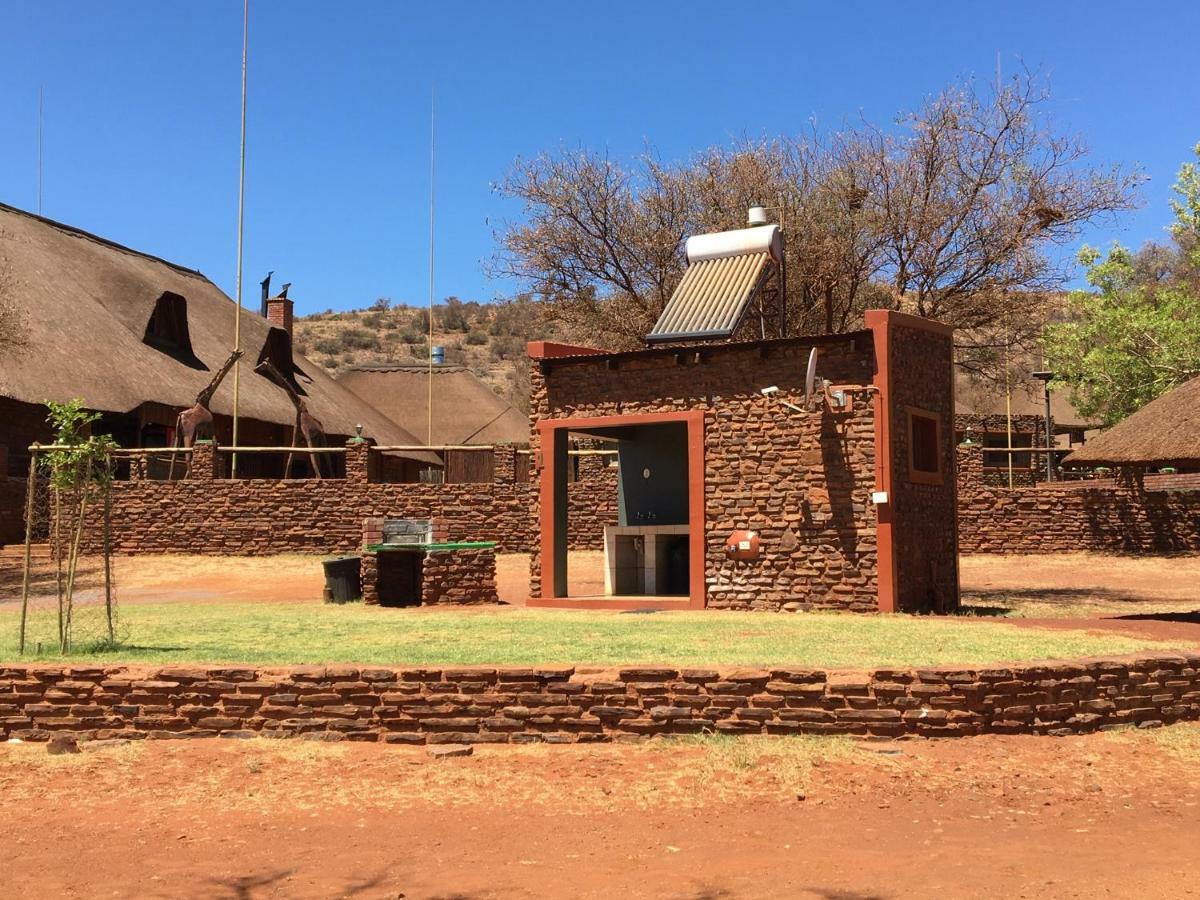 Red Sands Country Lodge Kuruman Exterior photo